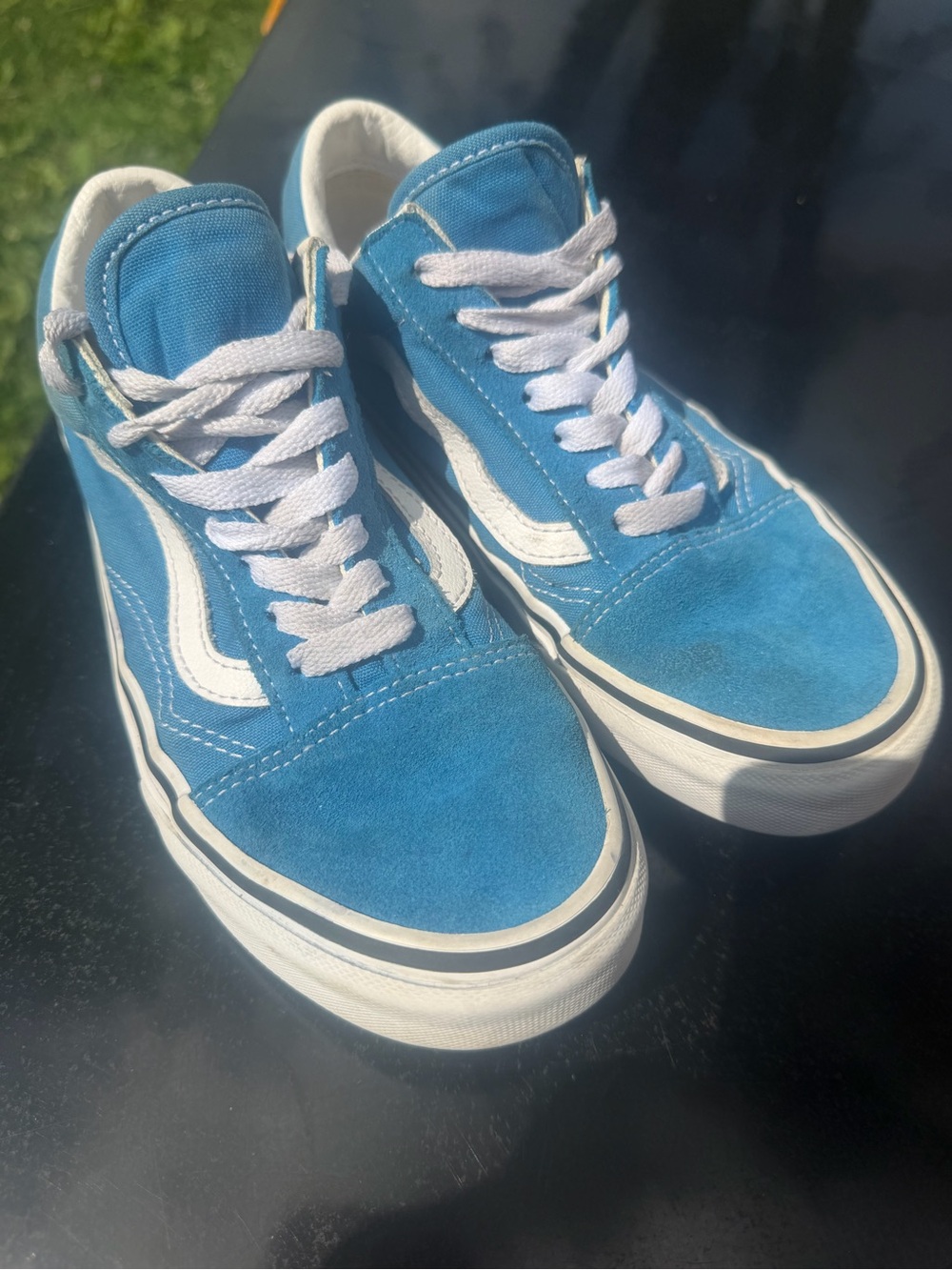 Blue Low Top vans size 6 women’s